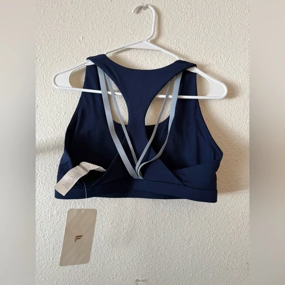 NWT FABLETICS warm up strappy athletic workout sports bra - Picture 5 of 6